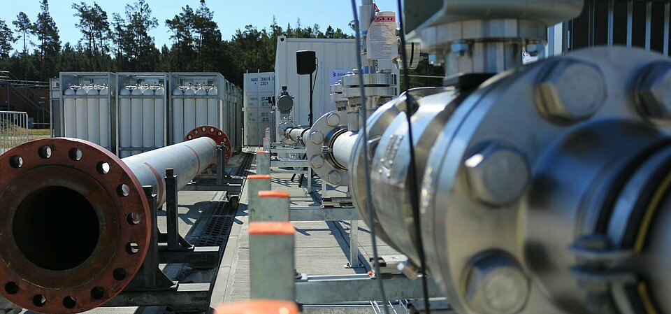 New real-world laboratory for hydrogen networks at BAM's Technical Safety Test Site. New real-world laboratory for hydrogen networks at BAM's Technical Safety Test Site.
