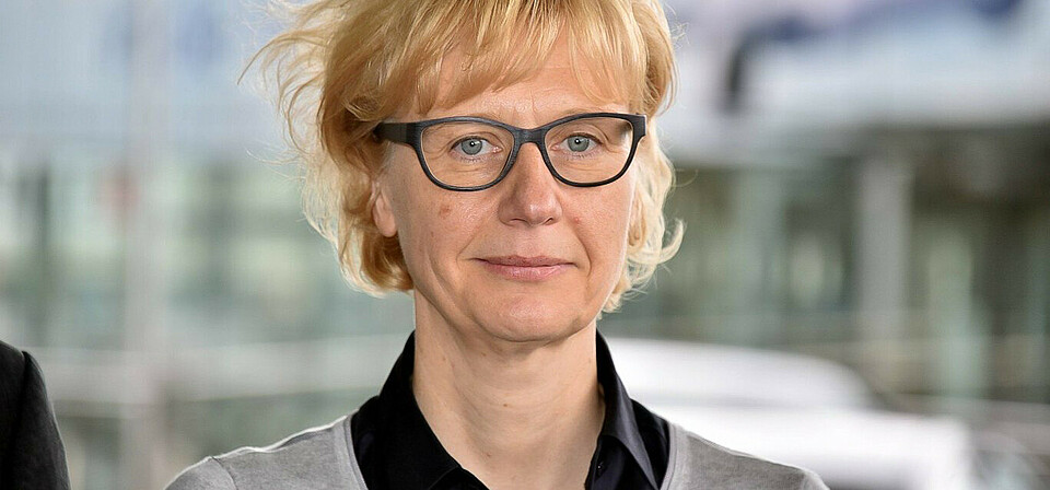 Former Axa manager Astrid Stange heads the Berlin-based digital insurer Element. Portrait of Astrid Stange, head of insurtech company Element