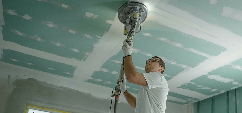 Smart automation and business management tools help craftspeople focus on growth while reducing administrative tasks Smart automation and business management tools help craftspeople focus on growth while reducing administrative tasks