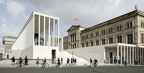 James-Simon-Galerie: View towards the main entrance